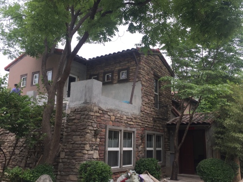 北京纳帕溪谷某别墅外墙渗漏水维修